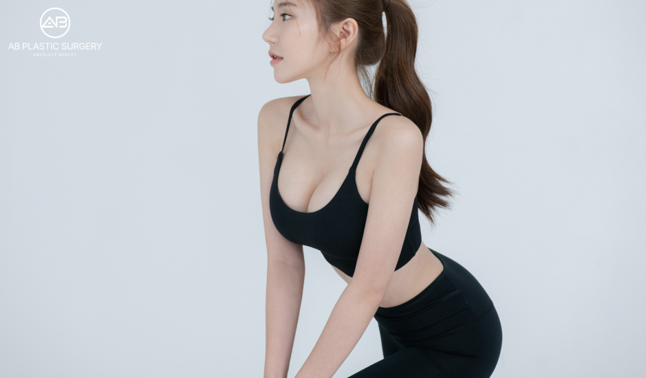 Body contouring approach in Korea focusing on waist and hip proportions rather than excessive buttock augmentation