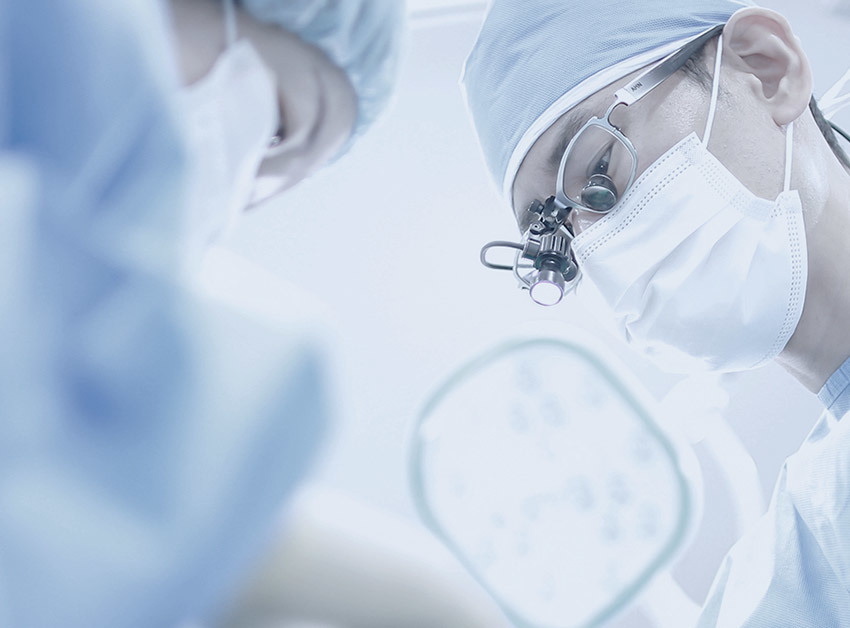 Foto dokter spesialis dari Operasi Plastik AB Korea