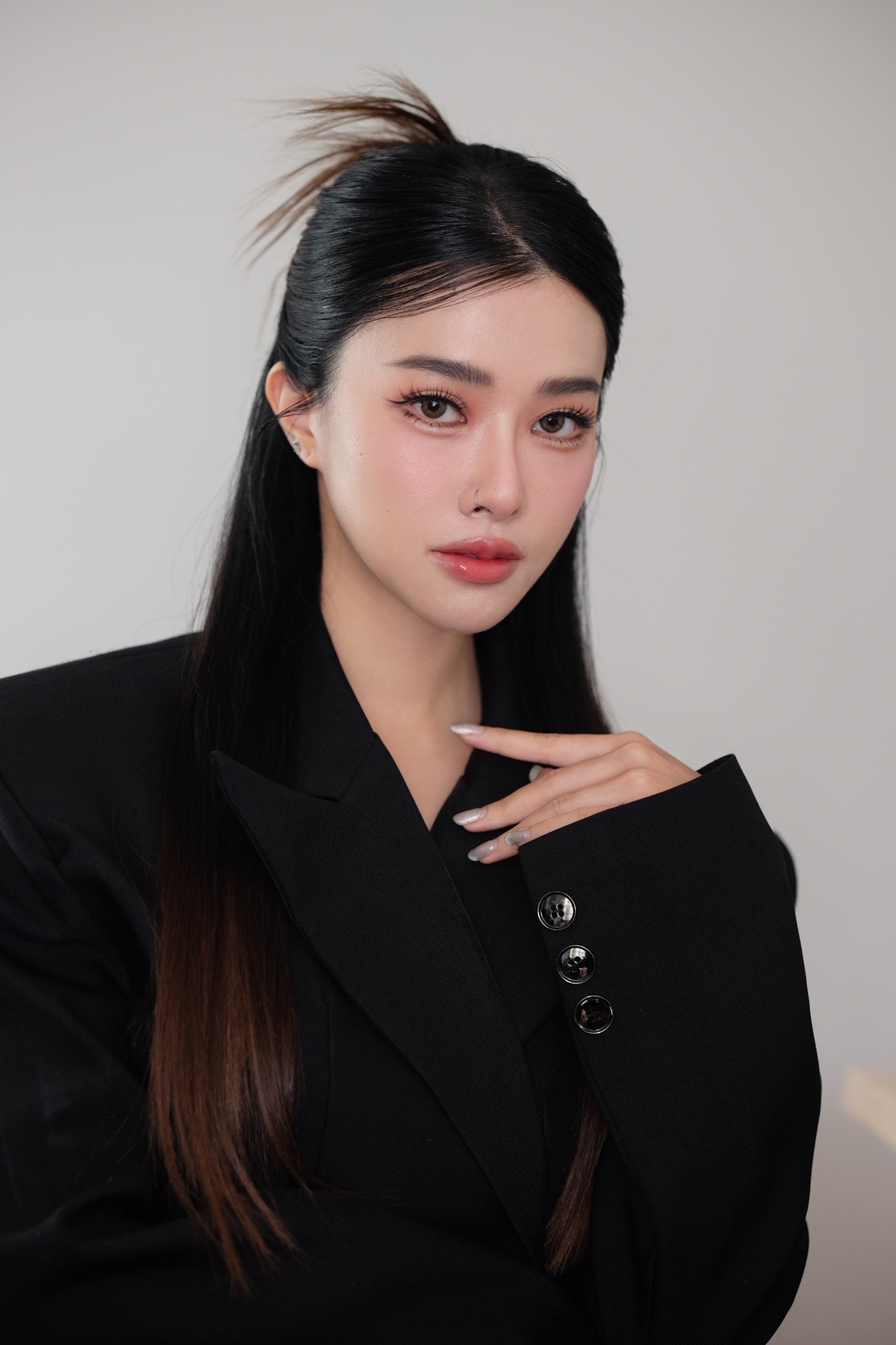 "รีวิวศัลยกรรม 6 เดือน - bbinko หน้าคมชัดขึ้น ดูละมุน ธรรมชาติ - AB Plastic Surgery Korea"